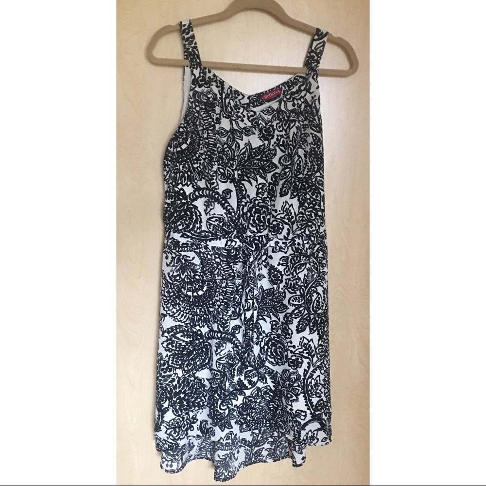 Trendy summer dress!